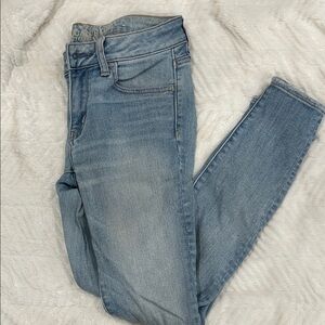 American Eagle Outfitters Light Wash Women's Skinny Jeans